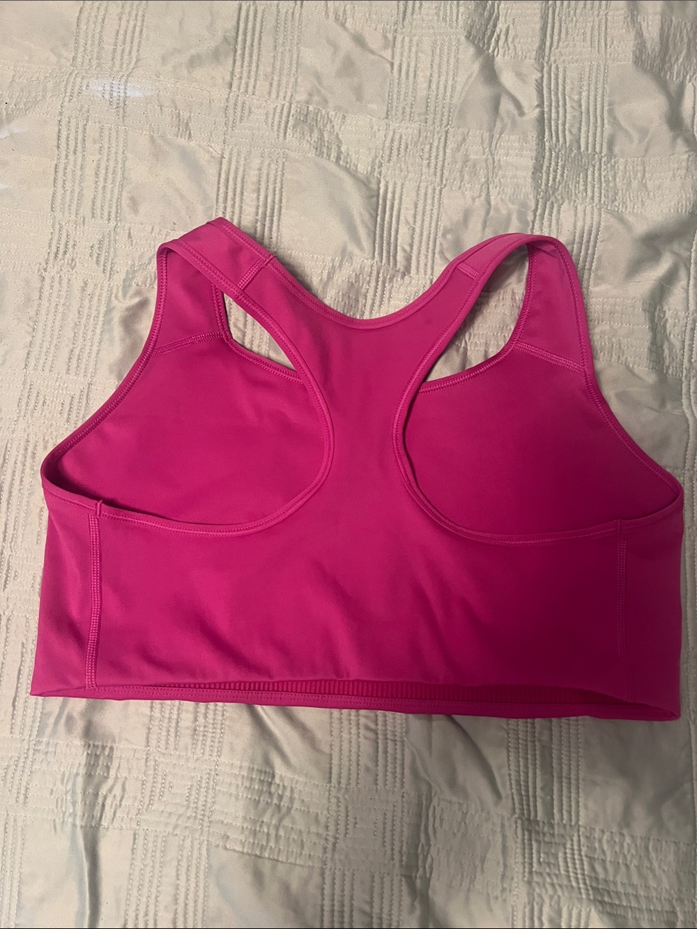 Nike Racerback Sports Bra in Bright Magenta Size 1X - Picture 3 of 3